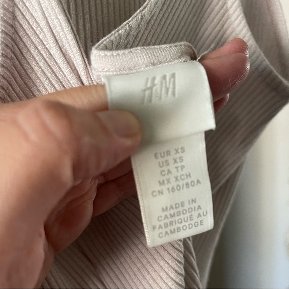213 H&M High Neck Ribbed Dress - Picture 2 of 5